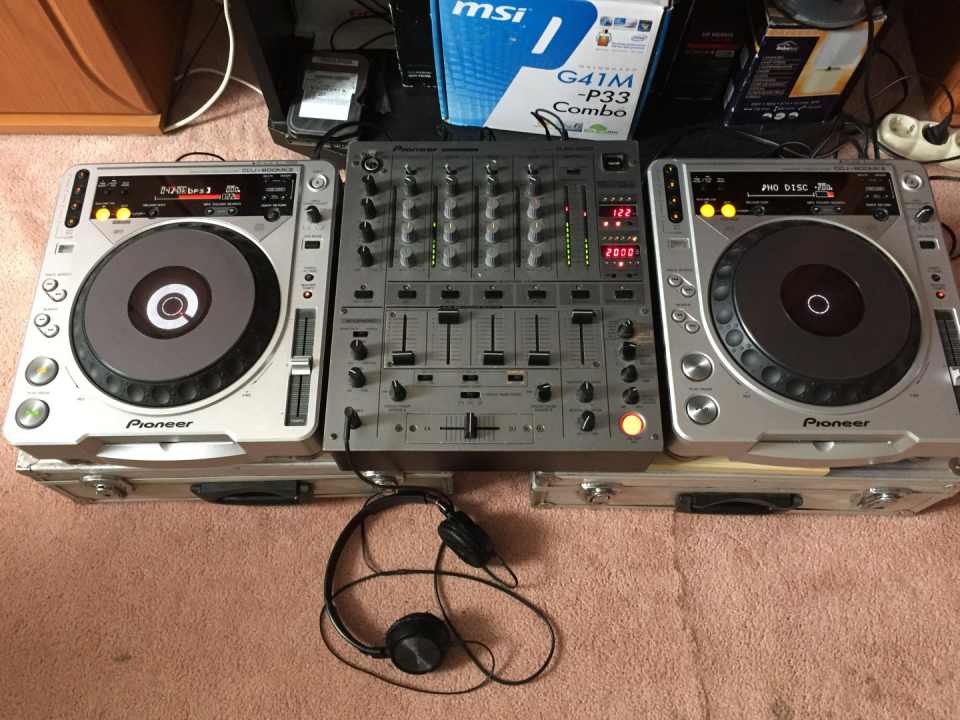 Elado 1 Par Pioneer Cdj 800 Mk2 Es 1db Pioneer Djm 600 As Kevero Hardverapro