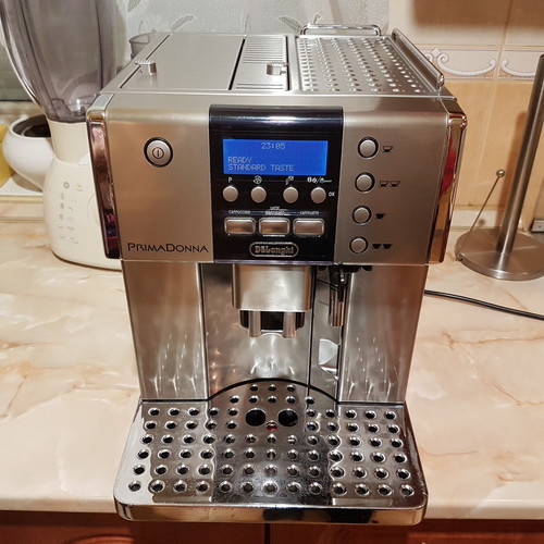 Elado Delonghi Esam 6600 Primadonna Automata Daralos Kavegep