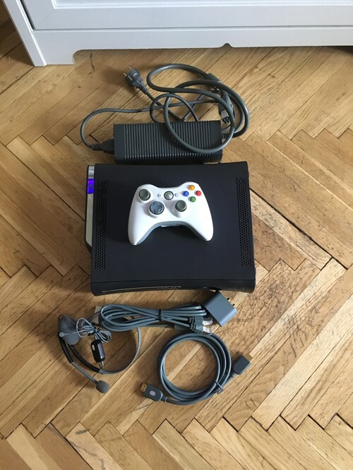 Xbox 360 fat не запускается xell