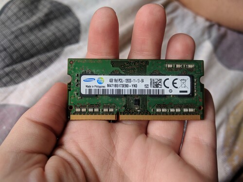 samsung 4gb ram 128gb