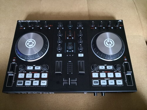 Traktor kontrol s2 eladó