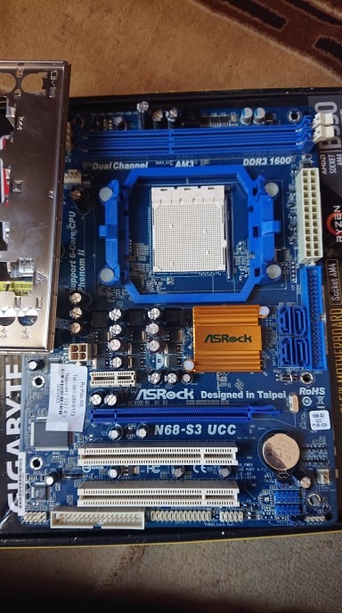 Системная плата asrock n68 s3 ucc какой процессор можно поставить