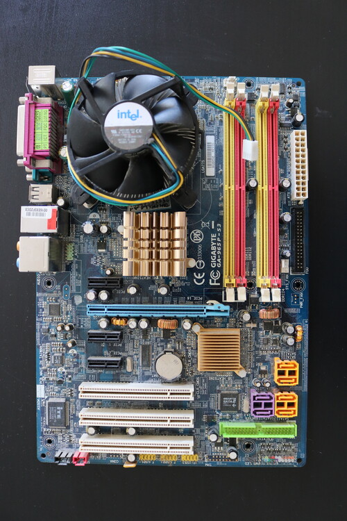 Gigabyte ga 965p s3 какой сокет