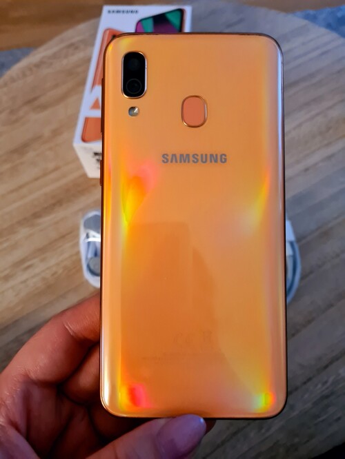 samsung a40 koral