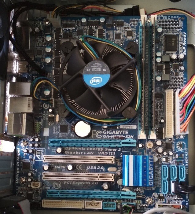 Gigabyte h55m s2h подключение