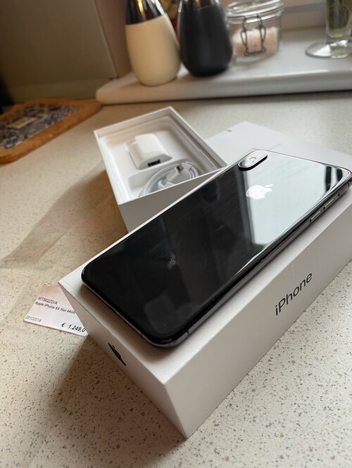 Apple Iphone xs Max Black - HardverApró